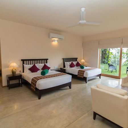 Kings Pavilion Luxury Hotel Kandy Kültér fotó