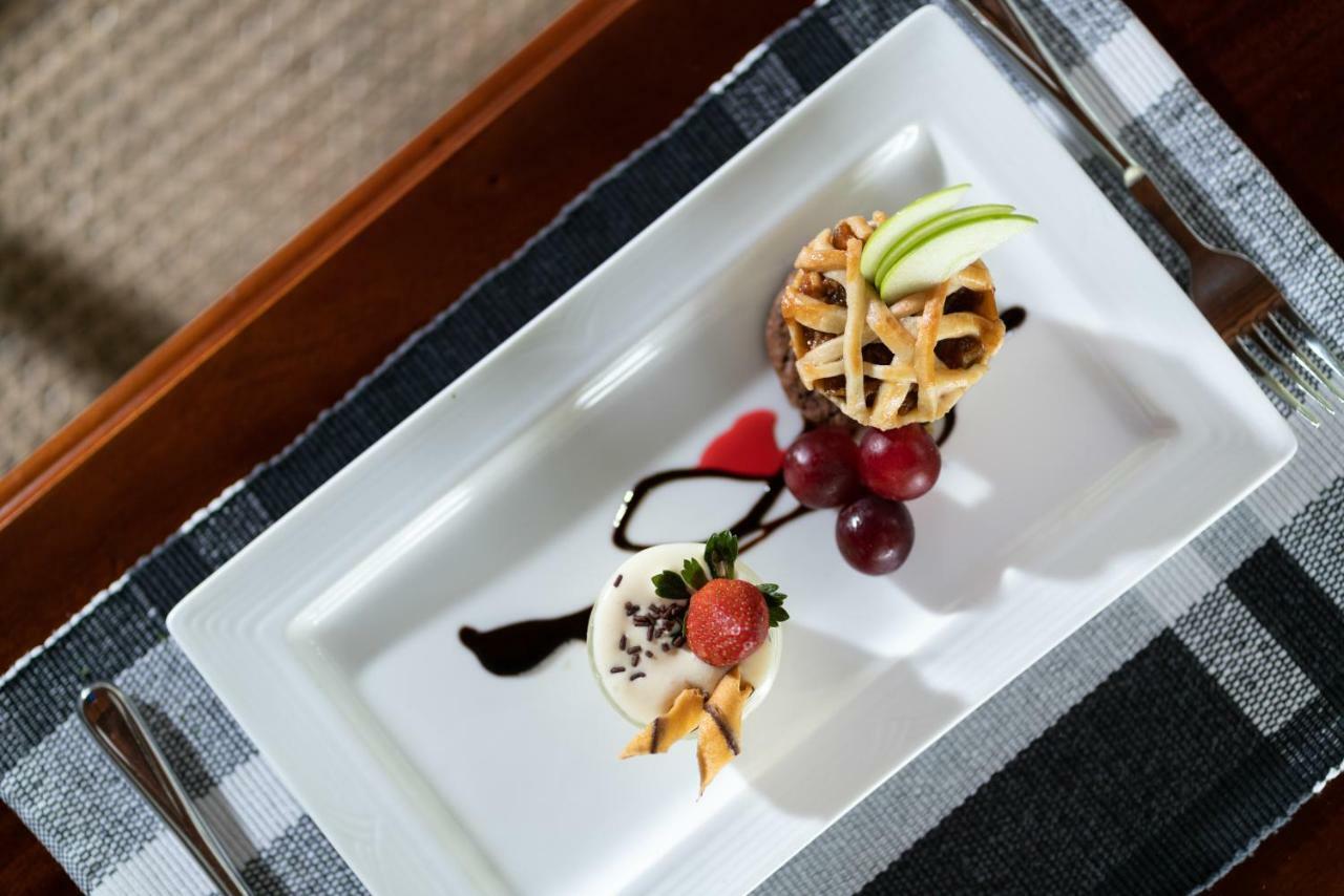Kings Pavilion Luxury Hotel Kandy Kültér fotó